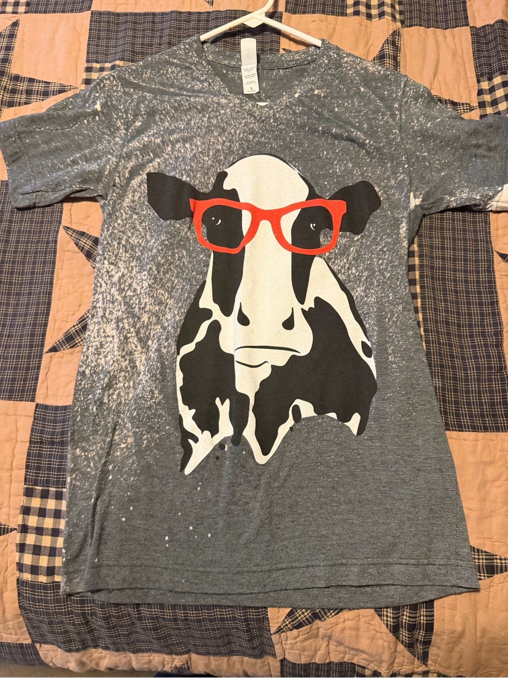 Gray Cow Graphic Tee with Red Glasses